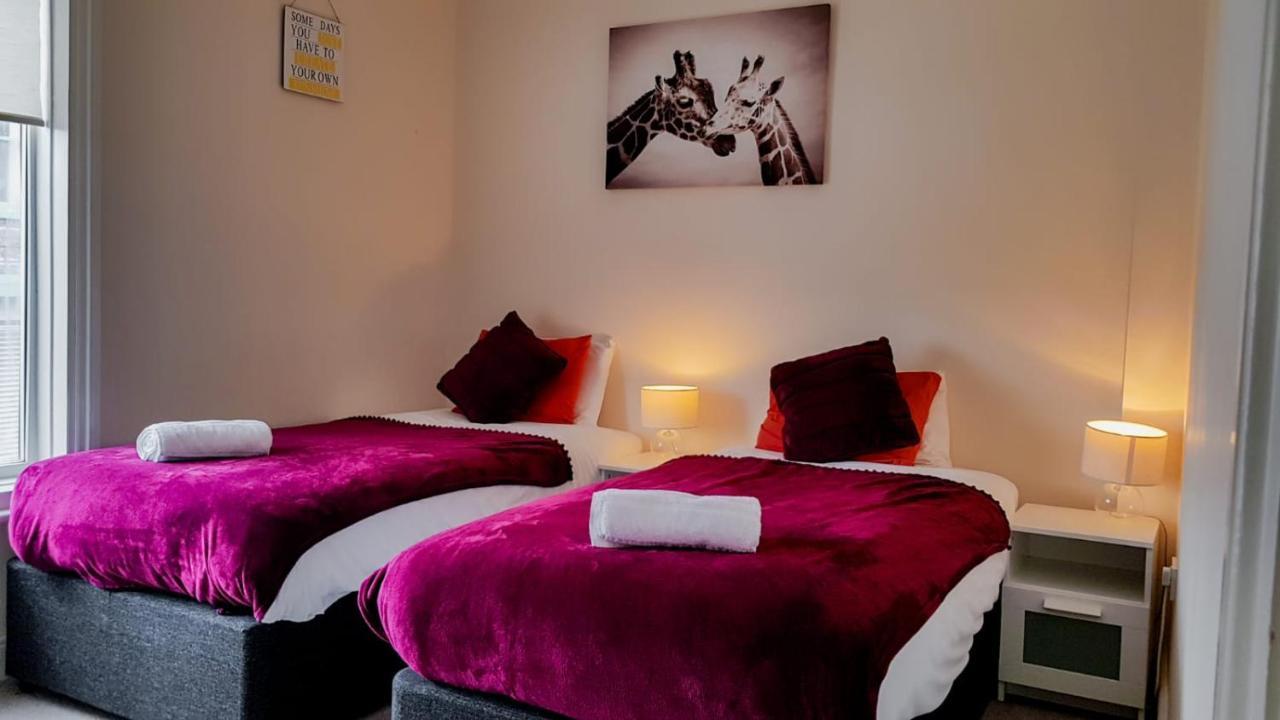 Bellaliving 2 Bedroom Apartment - Luton Luton  Luaran gambar