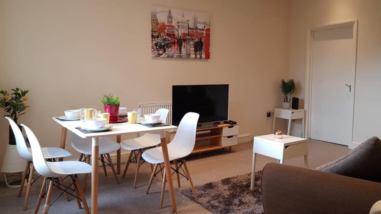 Bellaliving 2 Bedroom Apartment - Luton Luton  Luaran gambar