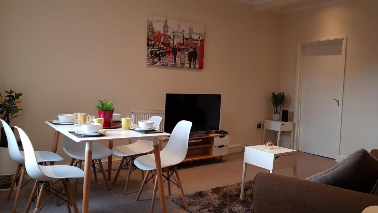 Bellaliving 2 Bedroom Apartment - Luton Luton  Luaran gambar