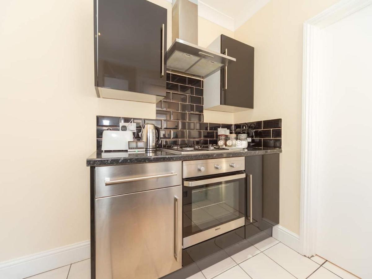 Bellaliving 2 Bedroom Apartment - Luton Luton  Luaran gambar